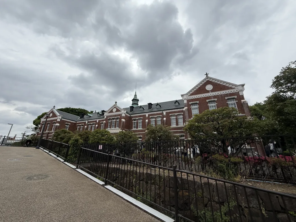 旧近衛師団司令部庁舎の外観