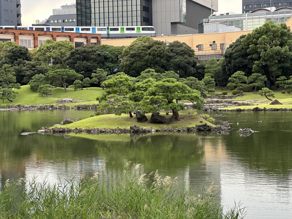 旧芝離宮恩賜庭園の島