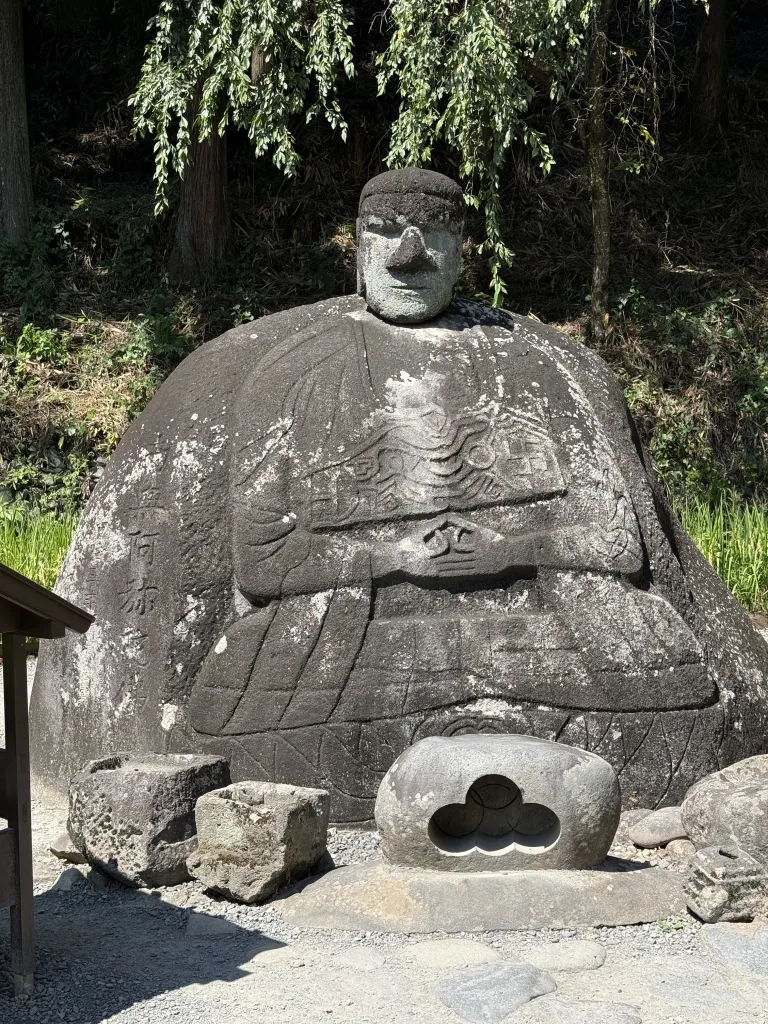 万治の石仏