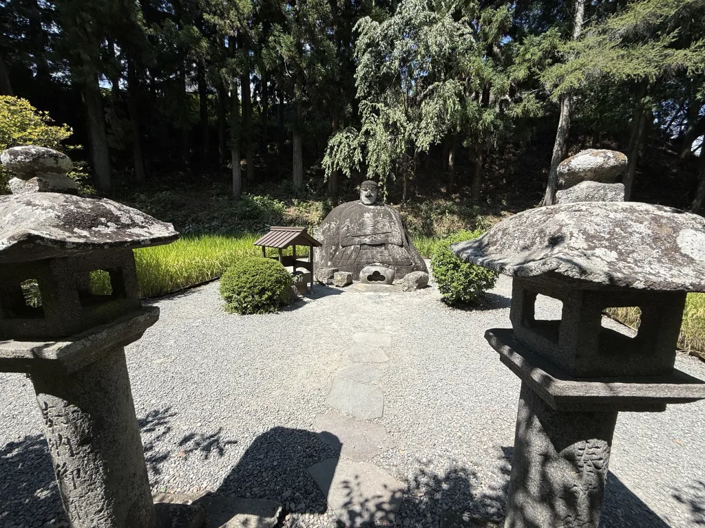 万治の石仏