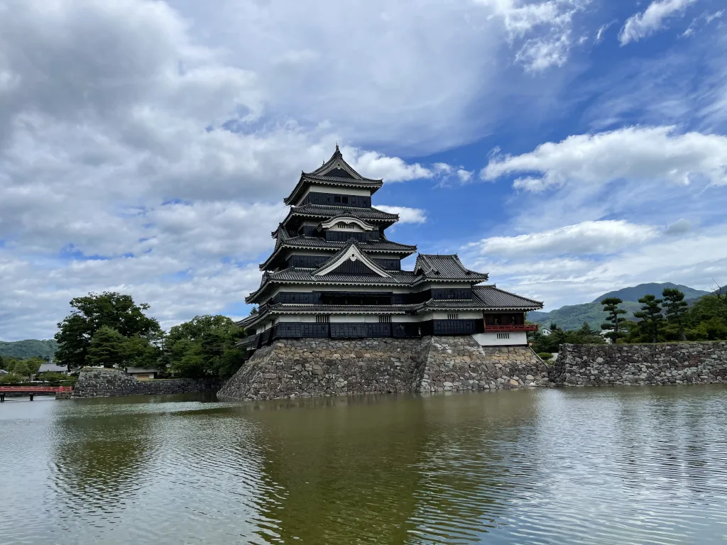 松本城の外観