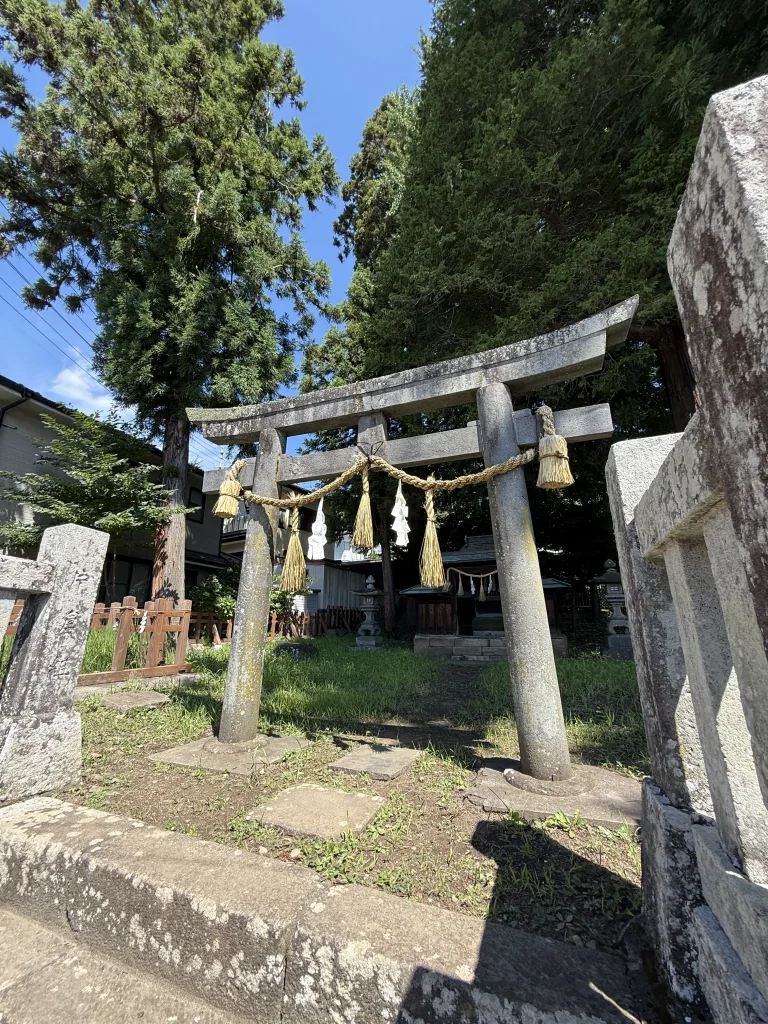 御作田社の鳥居