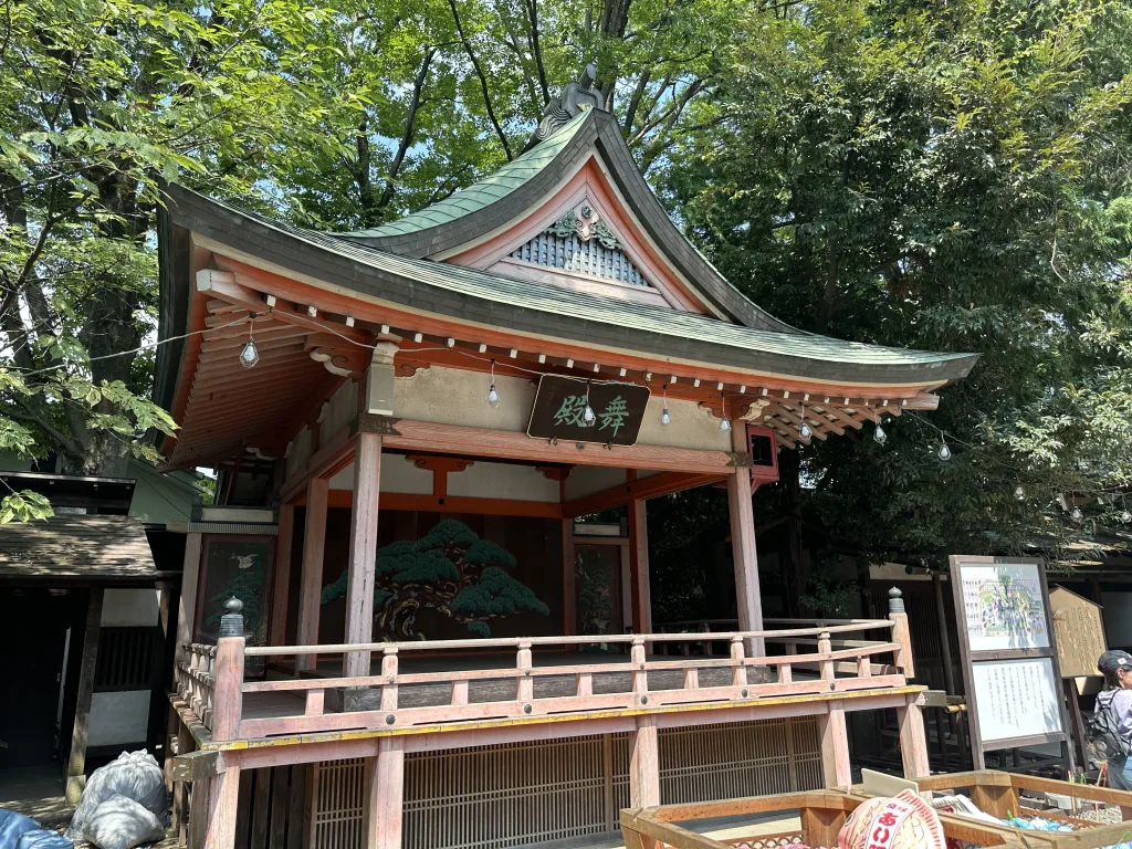 川越氷川神社の舞殿