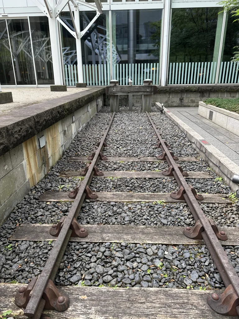 旧新橋停車場の線路