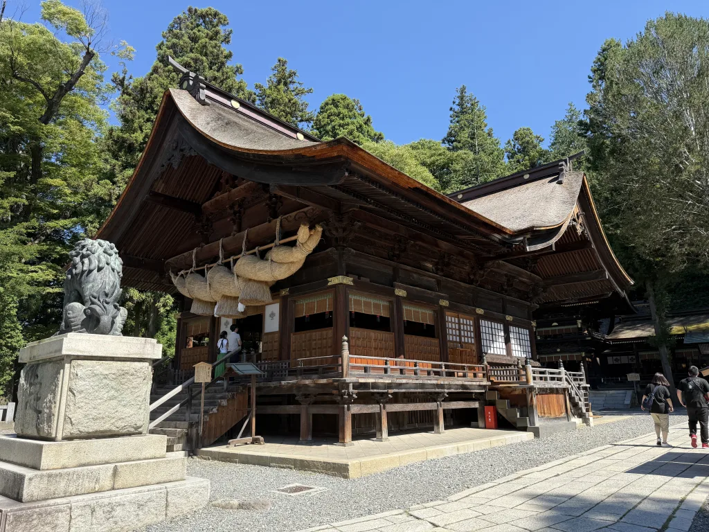 下社秋宮の神楽殿