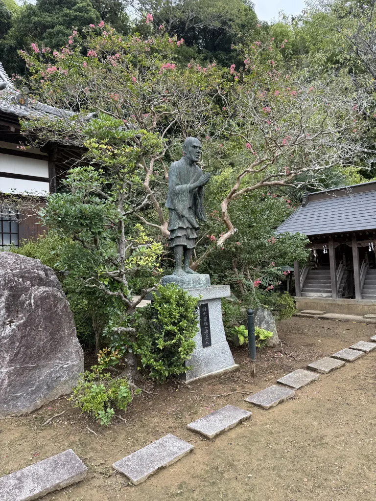 円光寺の石造