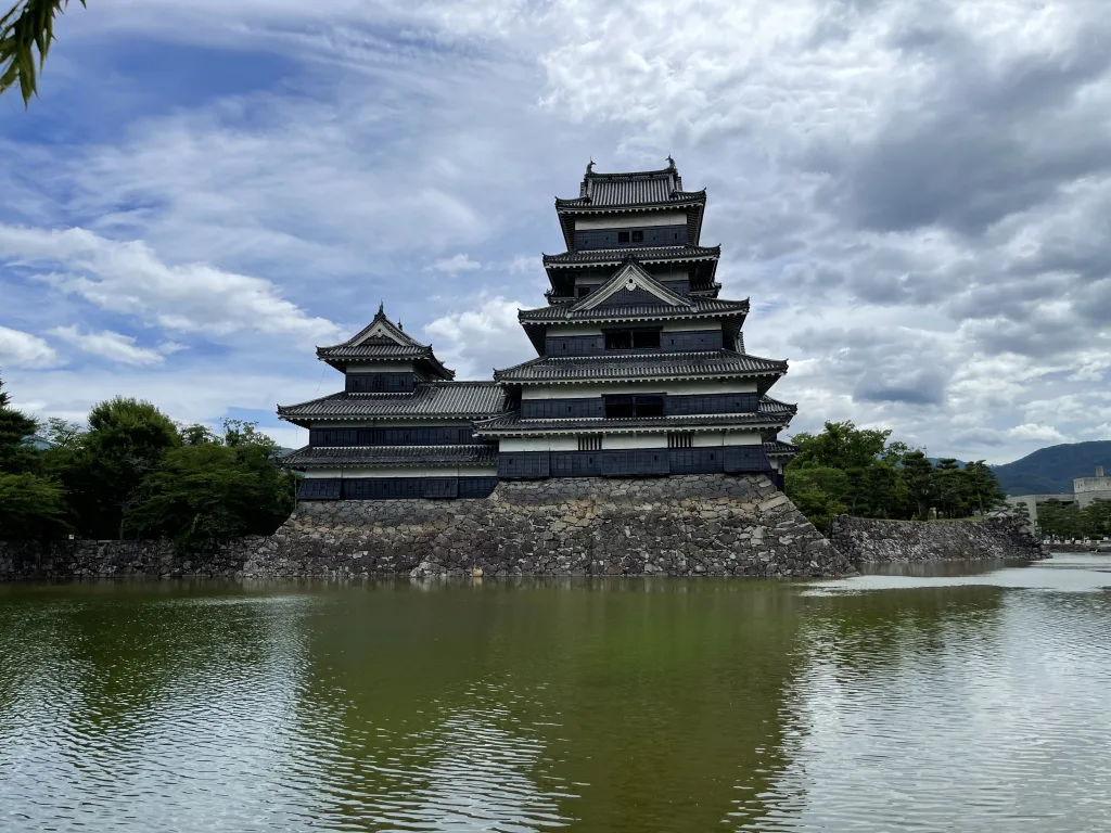 松本城の外観